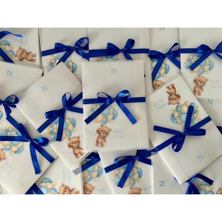 Invitatie botez in plic transparent cu fundita albastra - Model 18
