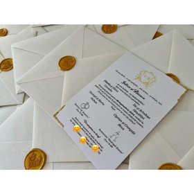 Invitatie nunta in plic alb cu sigiliu din ceara si foita aurie - Model 14 Invitatie nunta in plic alb cu sigiliu din ceara si foita aurie - Model 14