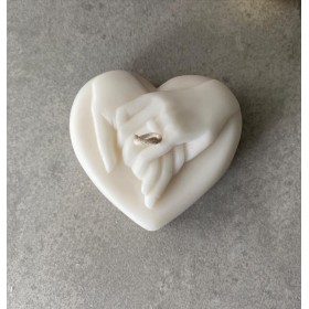 Marturie nunta din ceara de soia in forma de maini, culoare personalizabila, 3.5 cm inaltime, 90g