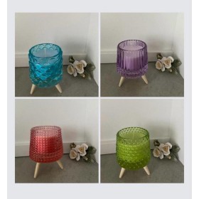 Lumanare decorativa parfumata in pahar pe suport de trepied din lemn, 10 cm inaltime, 480g